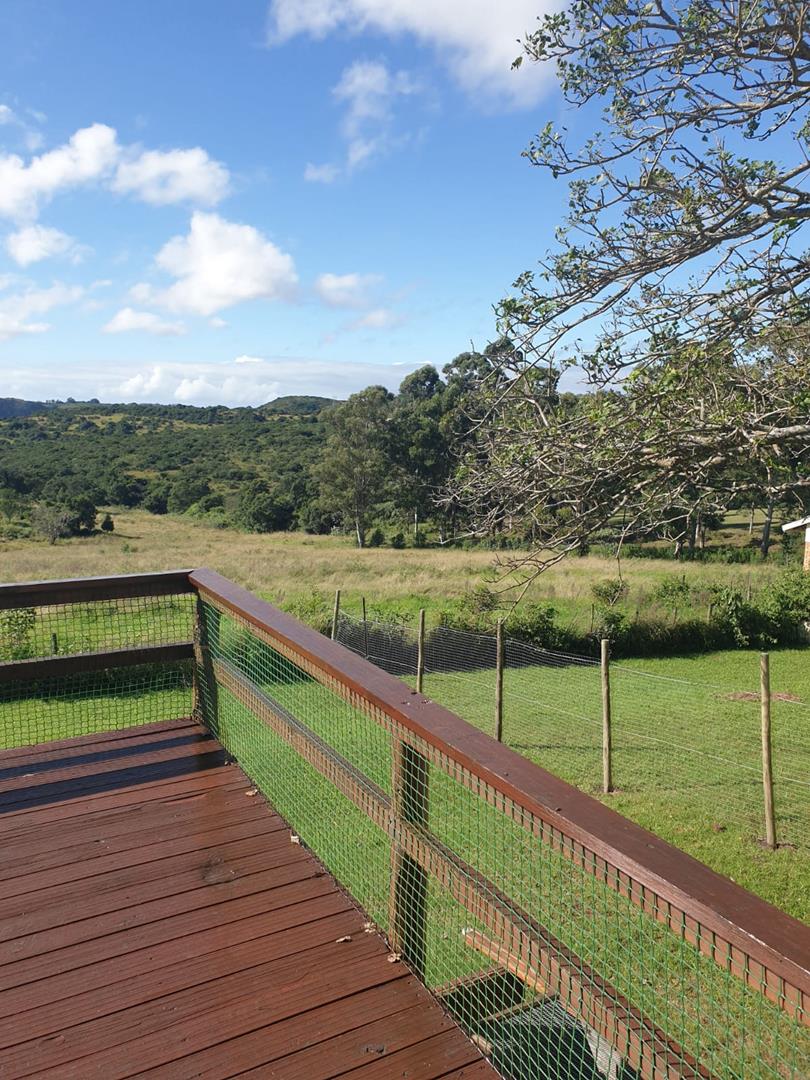 5 Bedroom Property for Sale in Summerpride Eastern Cape